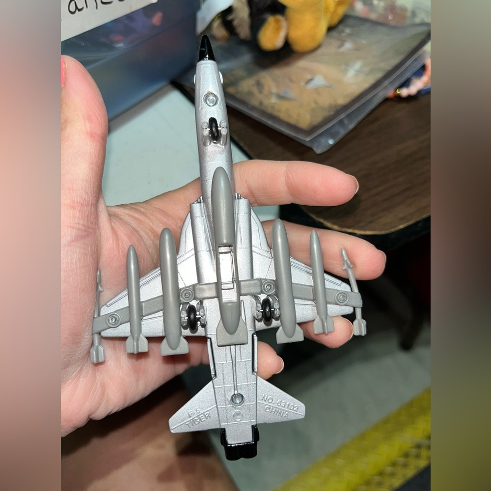 USAF TOY PLANE - Picture 4 of 4